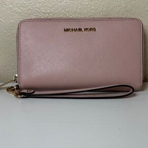 Michael Kors Blush Pink Wristlet Wallet
